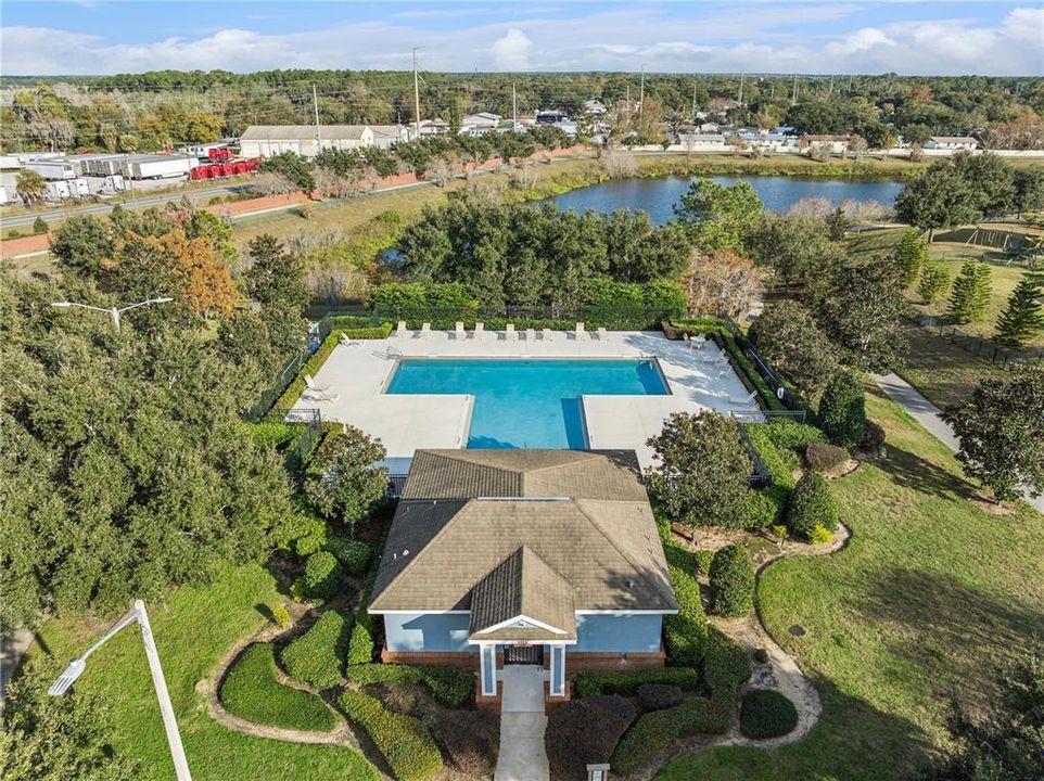 На продажу: $375,000 (5 спален, 3 ванн, 2604 Квадратных фут)