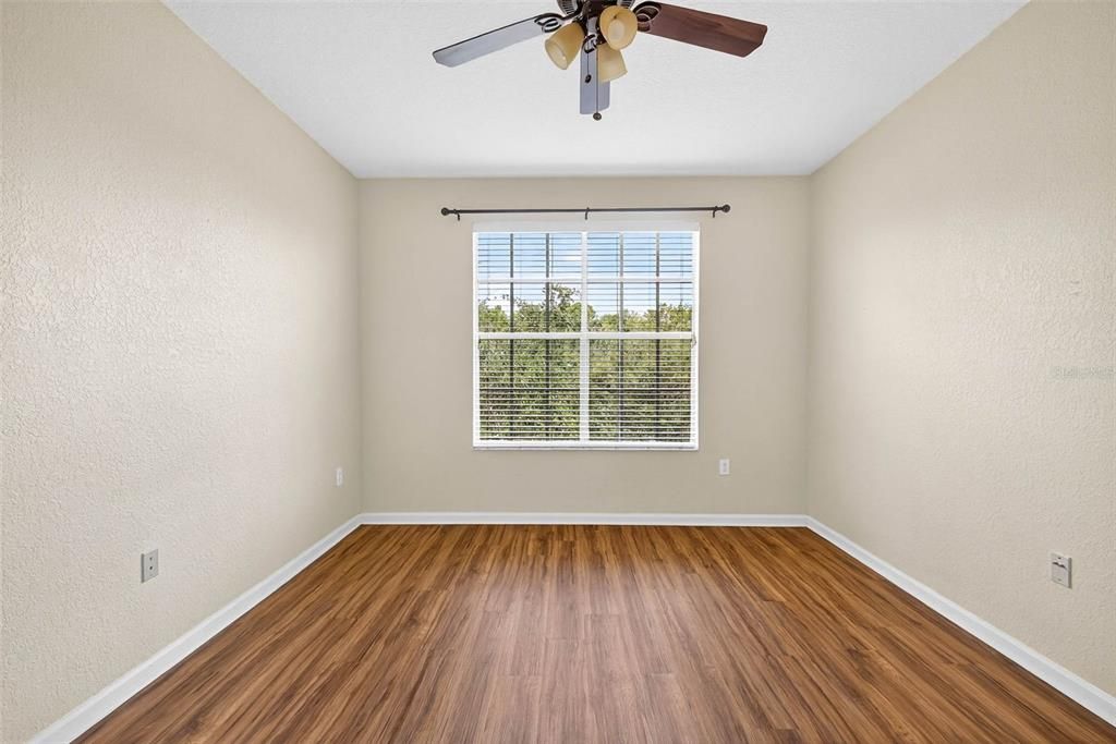 出租: $1,750 (2 贝兹, 2 浴室, 1089 平方英尺)