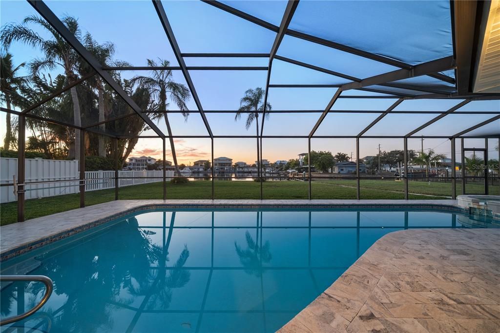 En Venta: $1,700,000 (4 camas, 2 baños, 2510 Pies cuadrados)