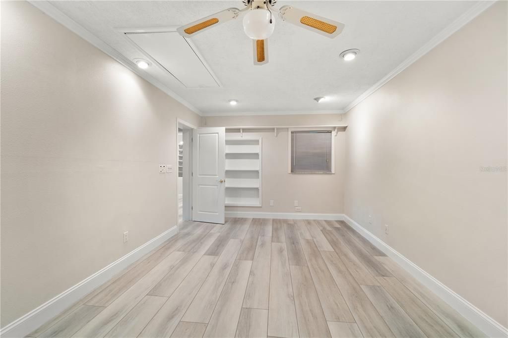 En Venta: $1,700,000 (4 camas, 2 baños, 2510 Pies cuadrados)