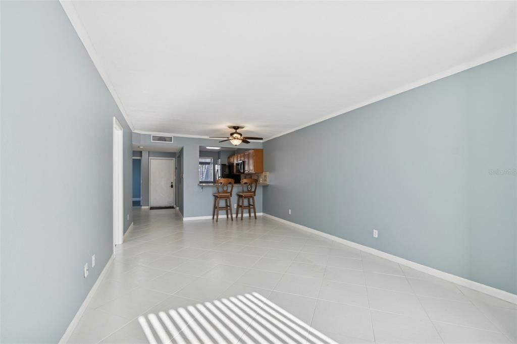 For Rent: $2,100 (2 beds, 2 baths, 1175 Square Feet)