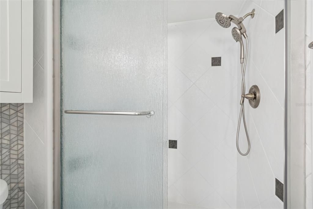 For Rent: $2,100 (2 beds, 2 baths, 1175 Square Feet)