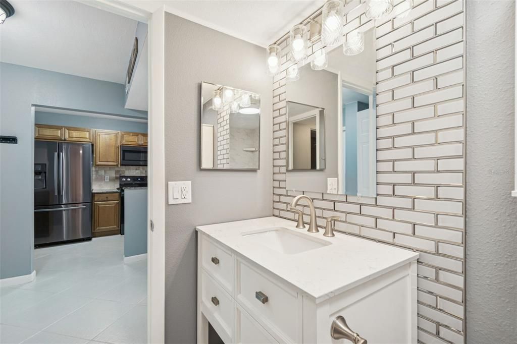 For Rent: $2,100 (2 beds, 2 baths, 1175 Square Feet)