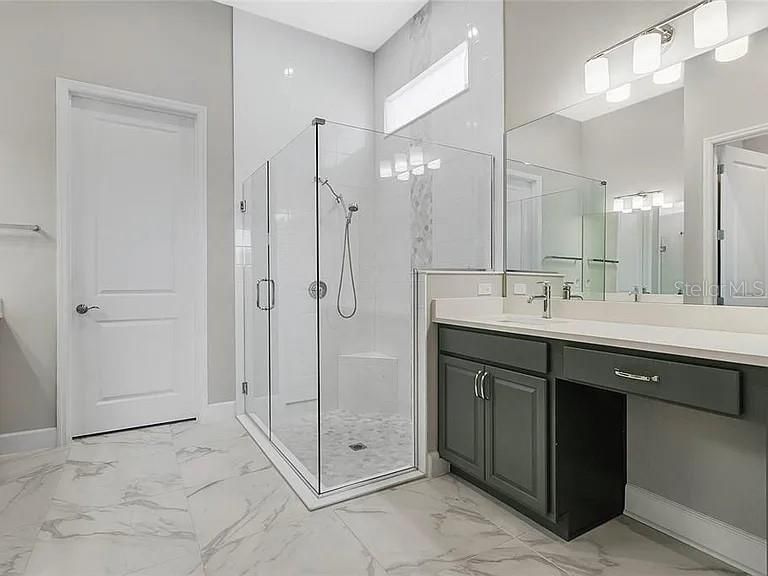 For Sale: $559,000 (3 beds, 3 baths, 2271 Square Feet)