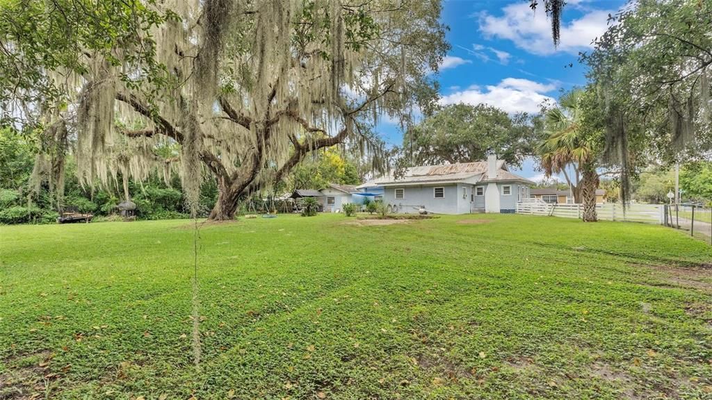 En Renta: $2,500 (3 camas, 2 baños, 1828 Pies cuadrados)