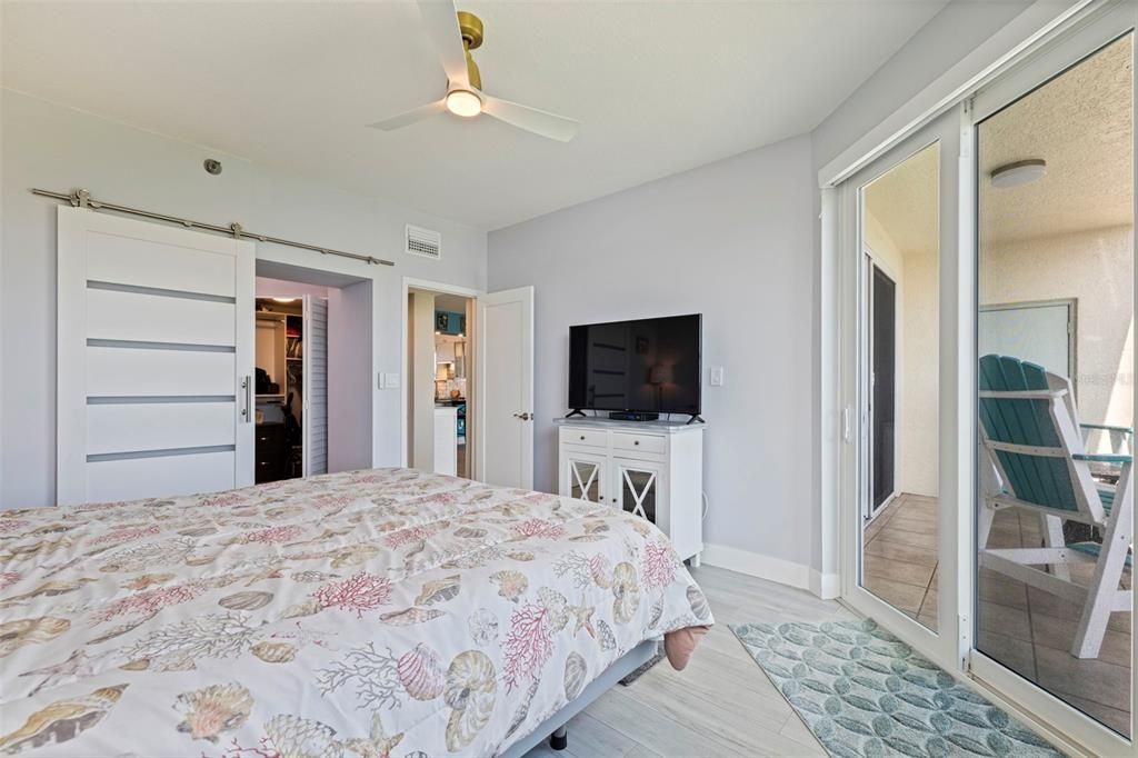 待售: $625,000 (2 贝兹, 2 浴室, 1145 平方英尺)