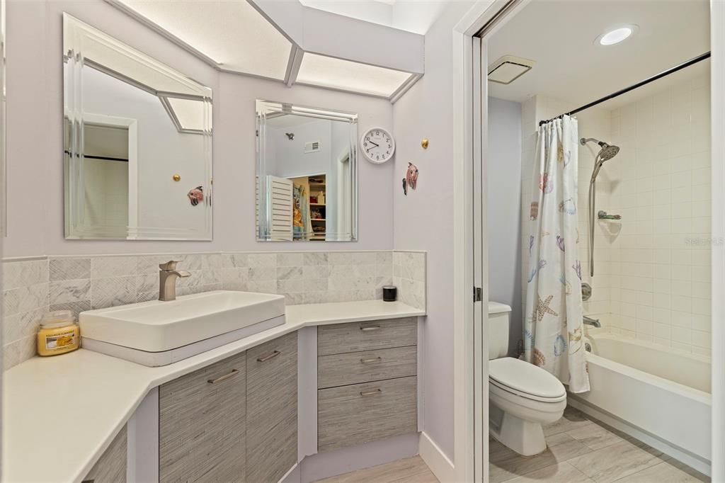 待售: $625,000 (2 贝兹, 2 浴室, 1145 平方英尺)