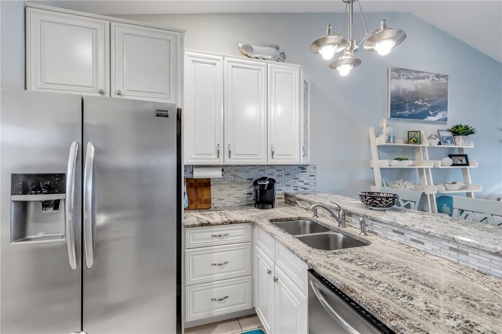 待售: $499,000 (2 贝兹, 2 浴室, 1120 平方英尺)