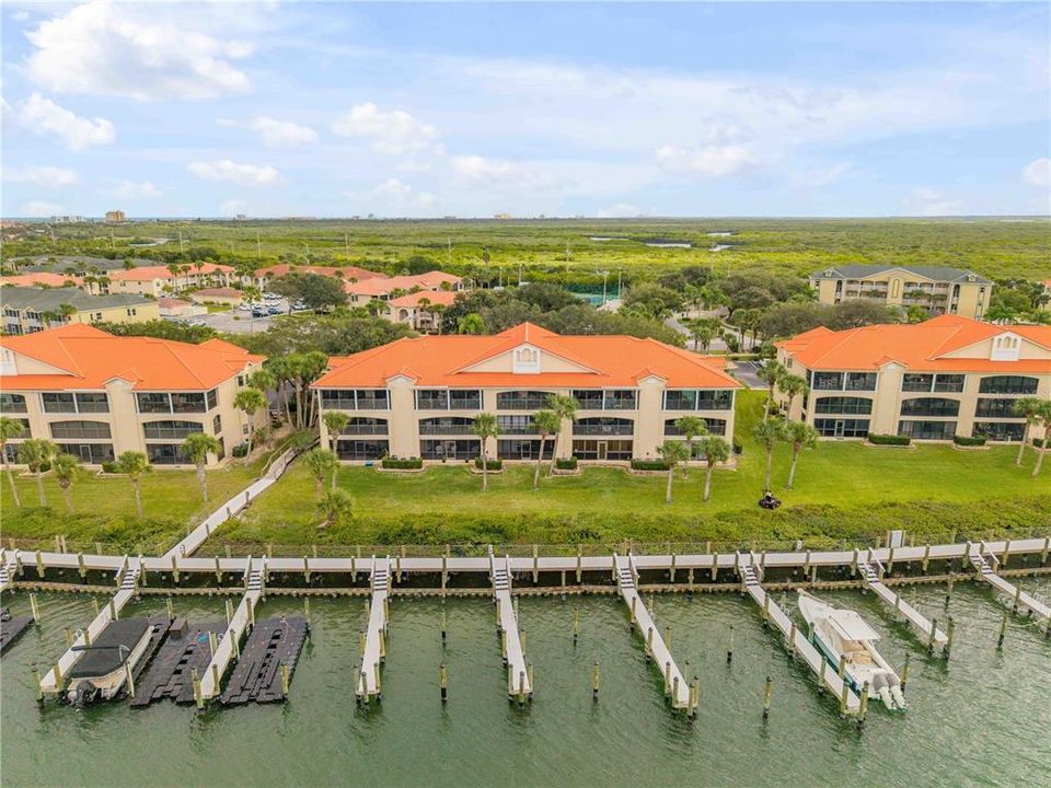 待售: $499,000 (2 贝兹, 2 浴室, 1120 平方英尺)