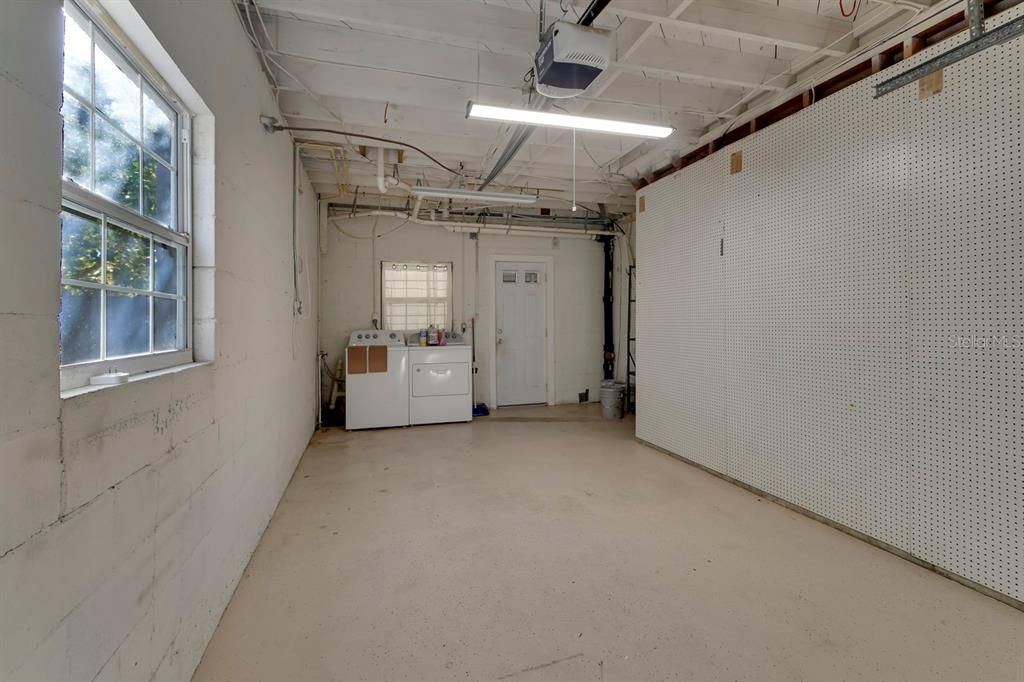 待售: $559,000 (4 贝兹, 2 浴室, 2275 平方英尺)