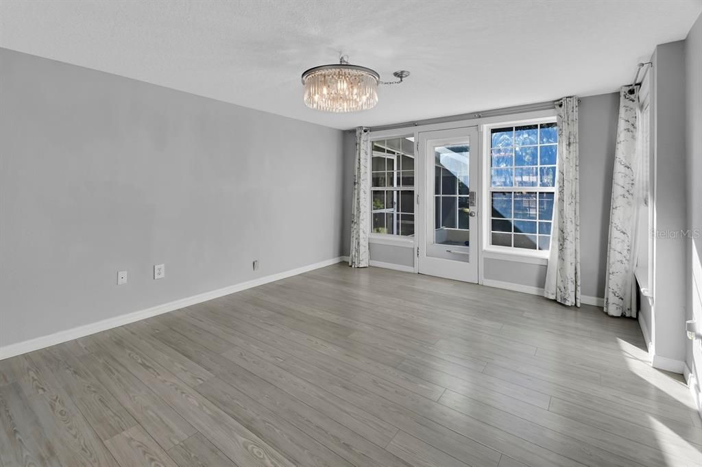 待售: $559,000 (4 贝兹, 2 浴室, 2275 平方英尺)