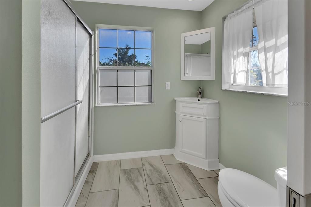 待售: $559,000 (4 贝兹, 2 浴室, 2275 平方英尺)