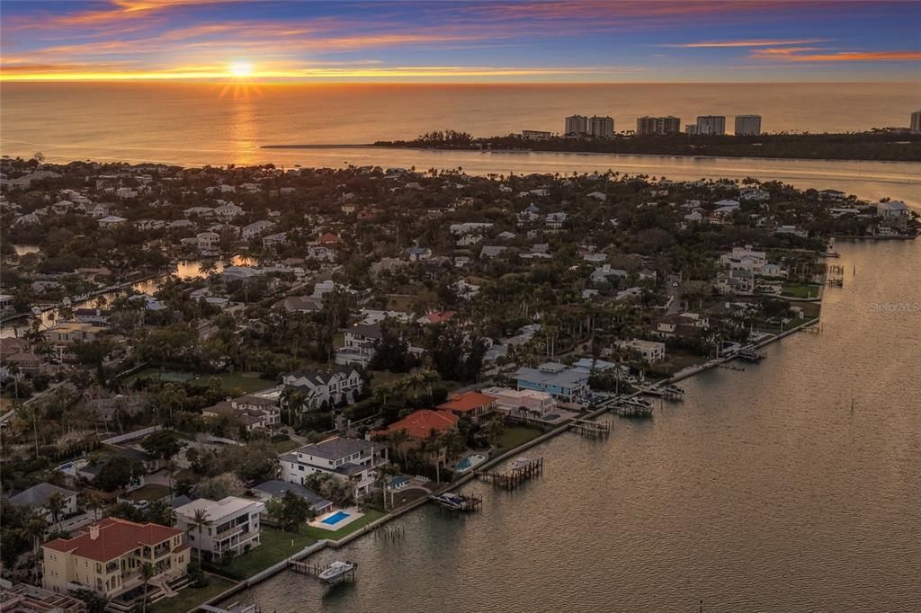 For Sale: $5,499,000 (3 beds, 2 baths, 2467 Square Feet)