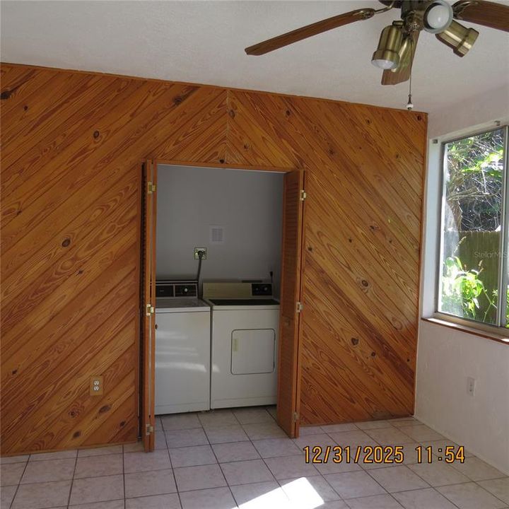 For Sale: $340,000 (3 beds, 2 baths, 1665 Square Feet)