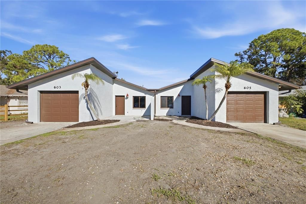 На продажу: $449,000 (4 спален, 0 ванн, 1842 Квадратных фут)