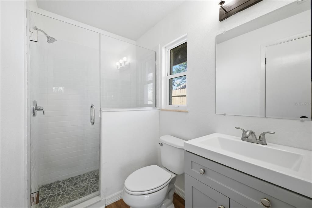 На продажу: $449,000 (4 спален, 0 ванн, 1842 Квадратных фут)