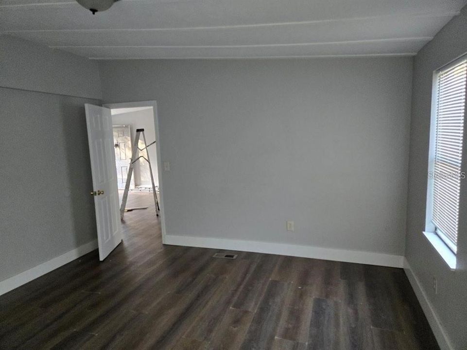 Active With Contract: $294,500 (0 beds, 0 baths, 1500 Square Feet)