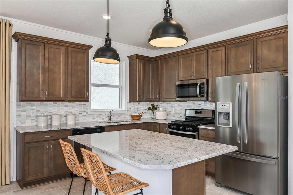 En Venta: $379,845 (3 camas, 2 baños, 1579 Pies cuadrados)