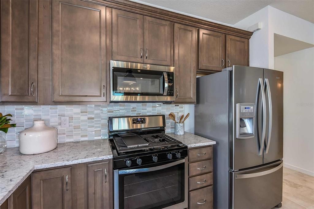 En Venta: $379,845 (3 camas, 2 baños, 1579 Pies cuadrados)