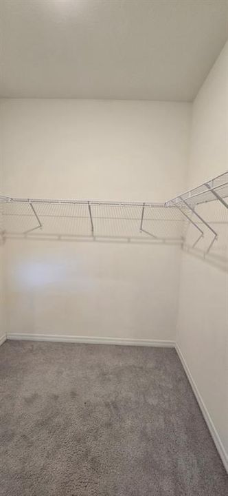 For Rent: $2,300 (3 beds, 2 baths, 1622 Square Feet)