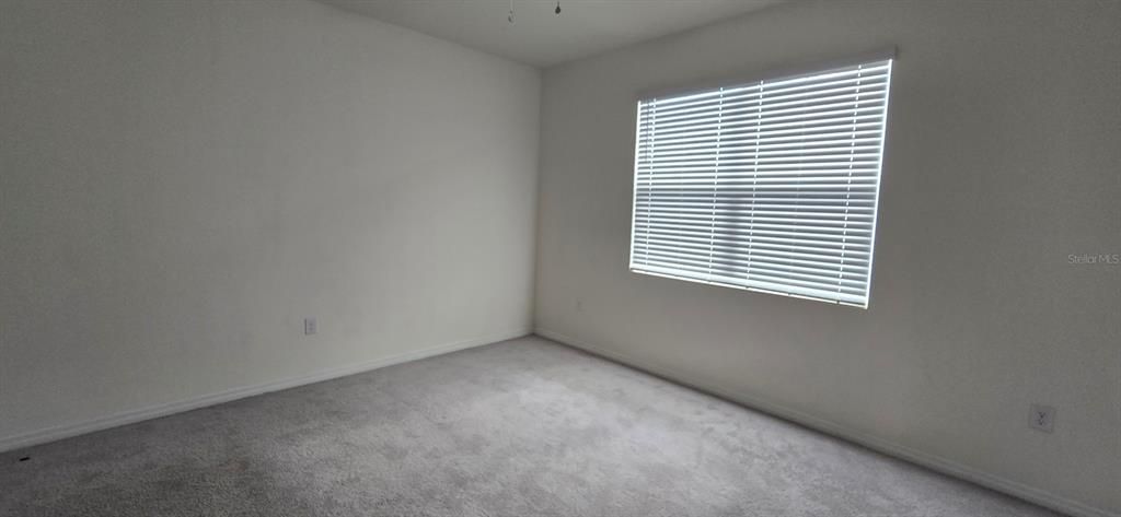 For Rent: $2,300 (3 beds, 2 baths, 1622 Square Feet)