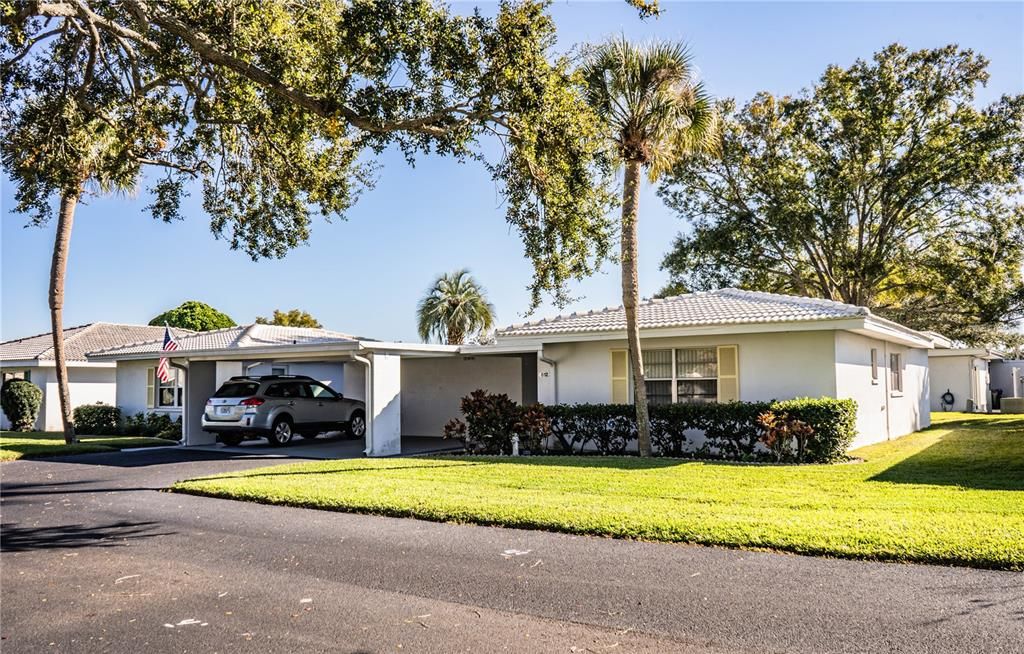 For Sale: $159,900 (2 beds, 2 baths, 1176 Square Feet)