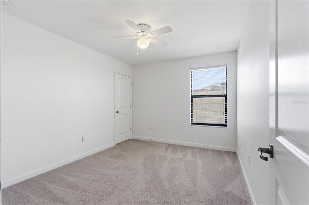 出租: $3,750 (4 贝兹, 3 浴室, 2546 平方英尺)