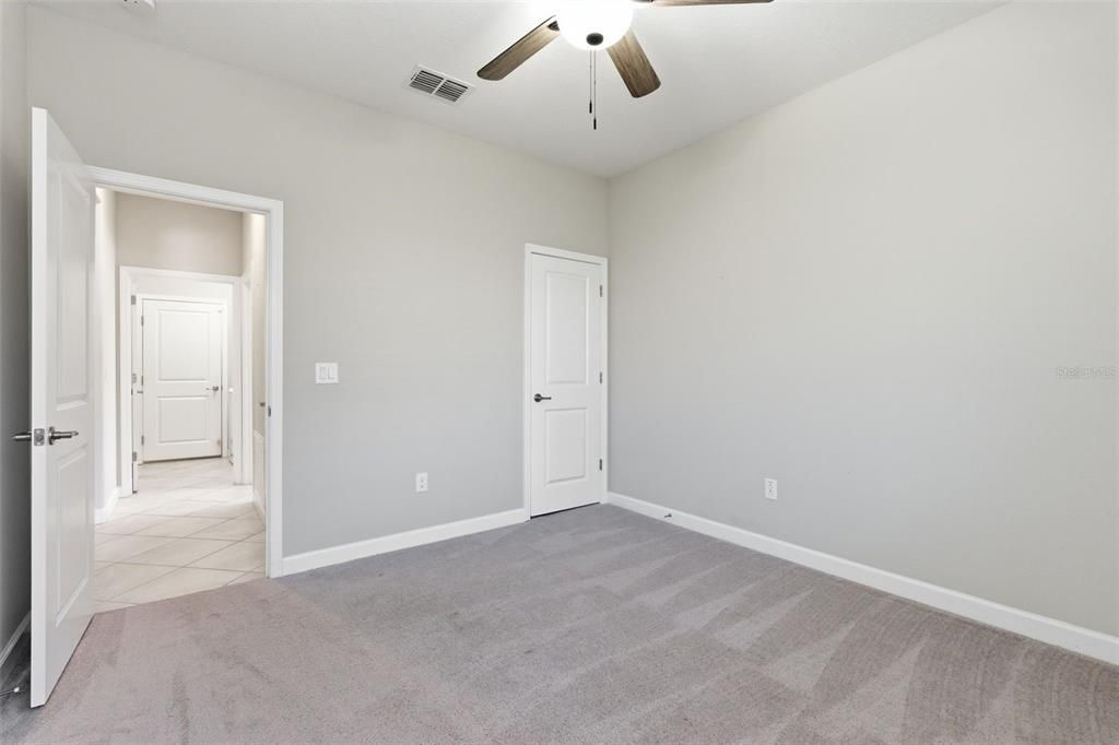 出租: $3,750 (4 贝兹, 3 浴室, 2546 平方英尺)