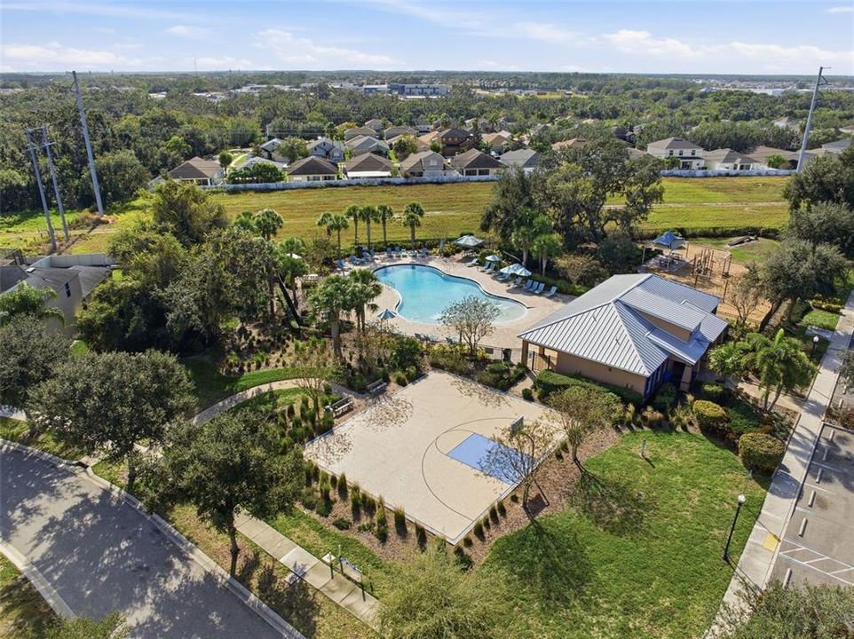 出租: $3,750 (4 贝兹, 3 浴室, 2546 平方英尺)