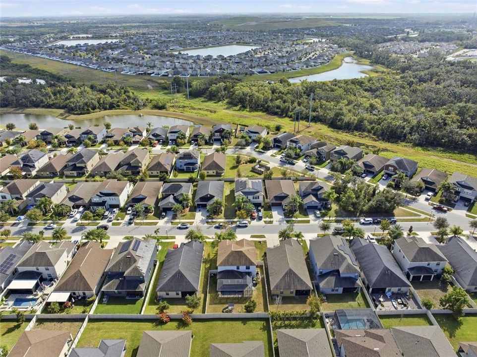 出租: $3,750 (4 贝兹, 3 浴室, 2546 平方英尺)