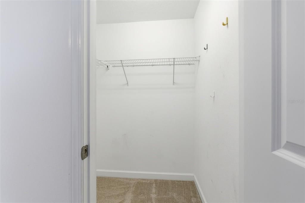 出租: $3,750 (4 贝兹, 3 浴室, 2546 平方英尺)