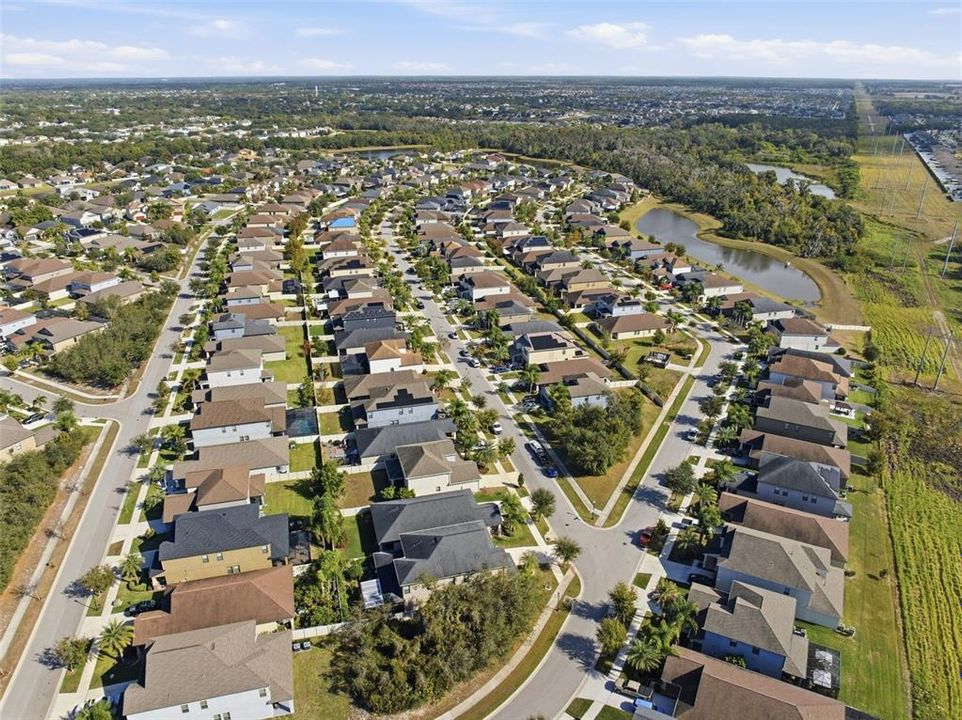 出租: $3,750 (4 贝兹, 3 浴室, 2546 平方英尺)