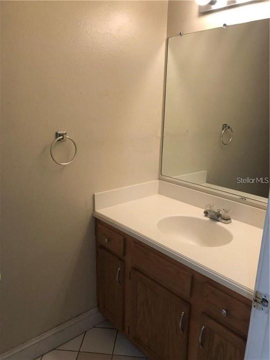 В аренду: $1,850 (3 спален, 2 ванн, 1378 Квадратных фут)