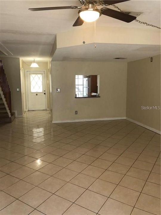 В аренду: $1,850 (3 спален, 2 ванн, 1378 Квадратных фут)