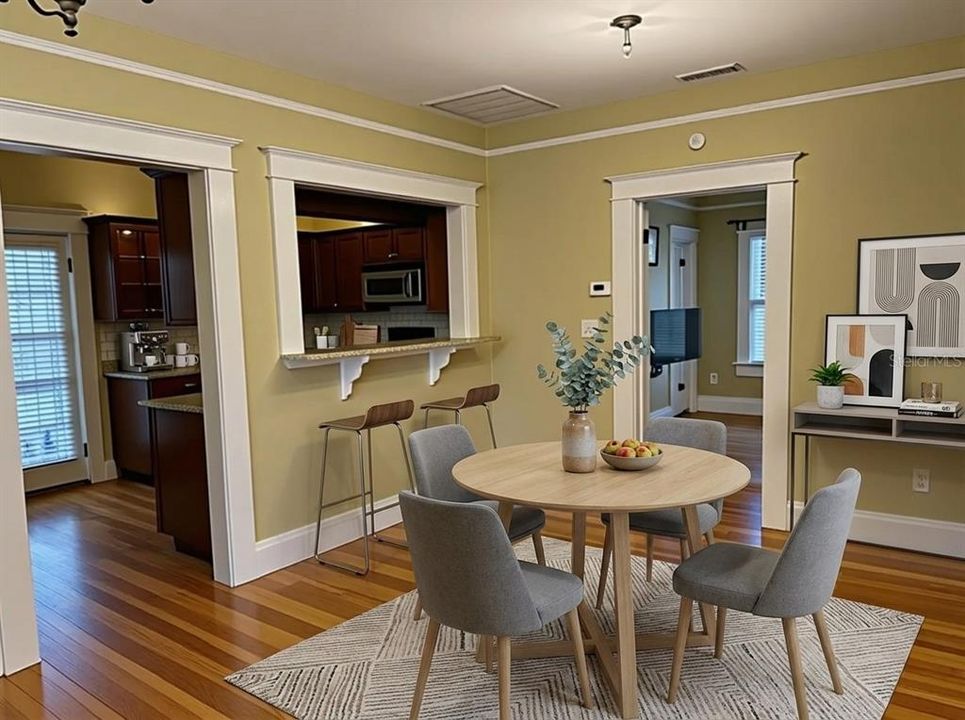 出租: $4,375 (2 贝兹, 2 浴室, 1278 平方英尺)