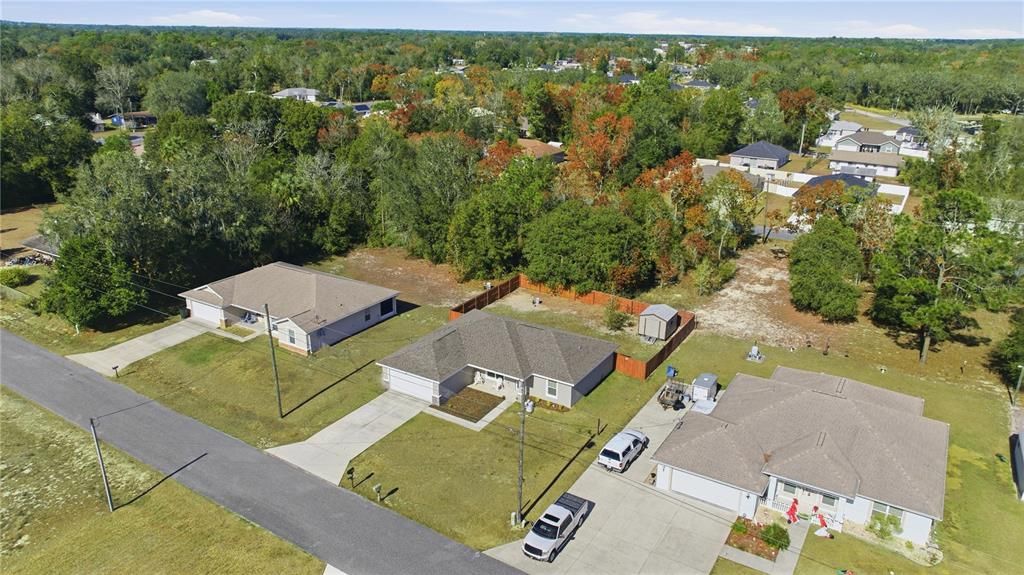 En Venta: $299,900 (3 camas, 2 baños, 1557 Pies cuadrados)