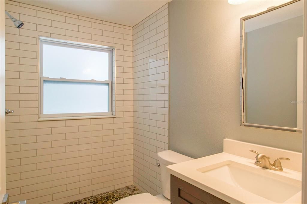 En Renta: $2,000 (2 camas, 1 baños, 1000 Pies cuadrados)