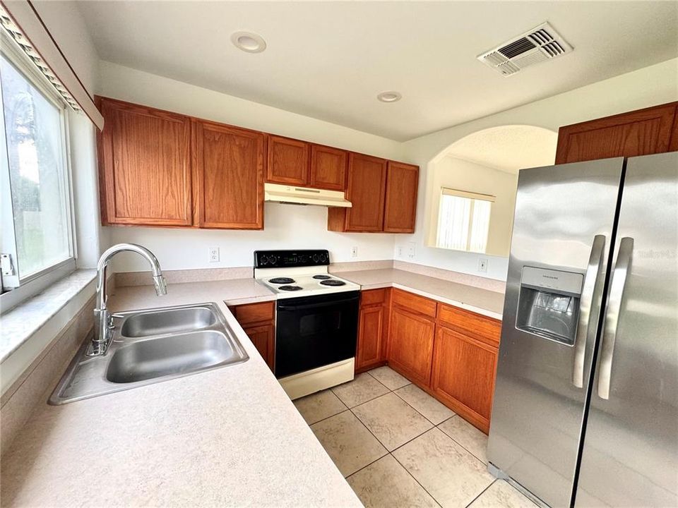 出租: $1,650 (3 贝兹, 2 浴室, 1164 平方英尺)