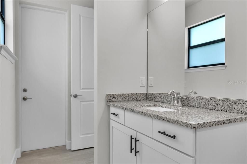 For Sale: $484,900 (3 beds, 2 baths, 2089 Square Feet)