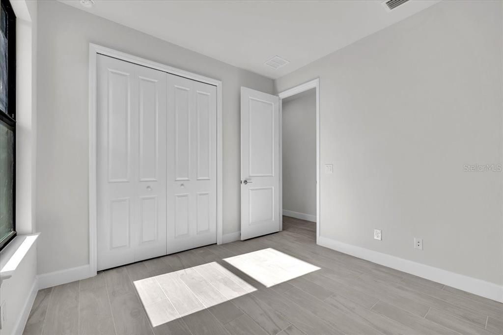 For Sale: $484,900 (3 beds, 2 baths, 2089 Square Feet)