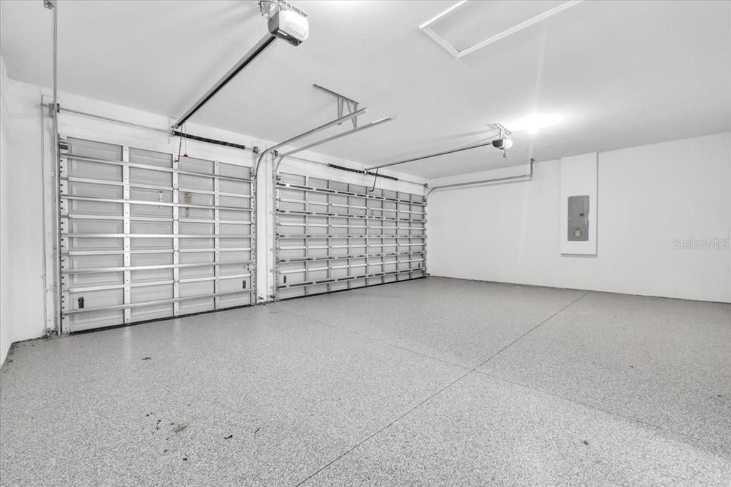 For Sale: $484,900 (3 beds, 2 baths, 2089 Square Feet)