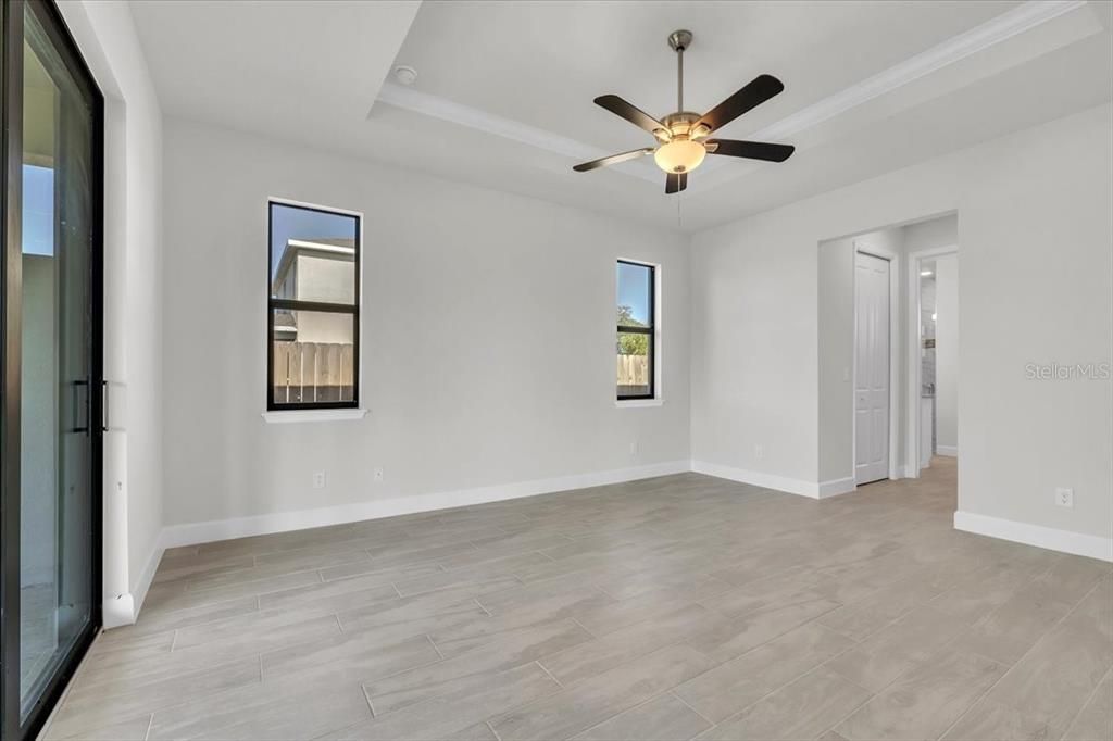 For Sale: $484,900 (3 beds, 2 baths, 2089 Square Feet)