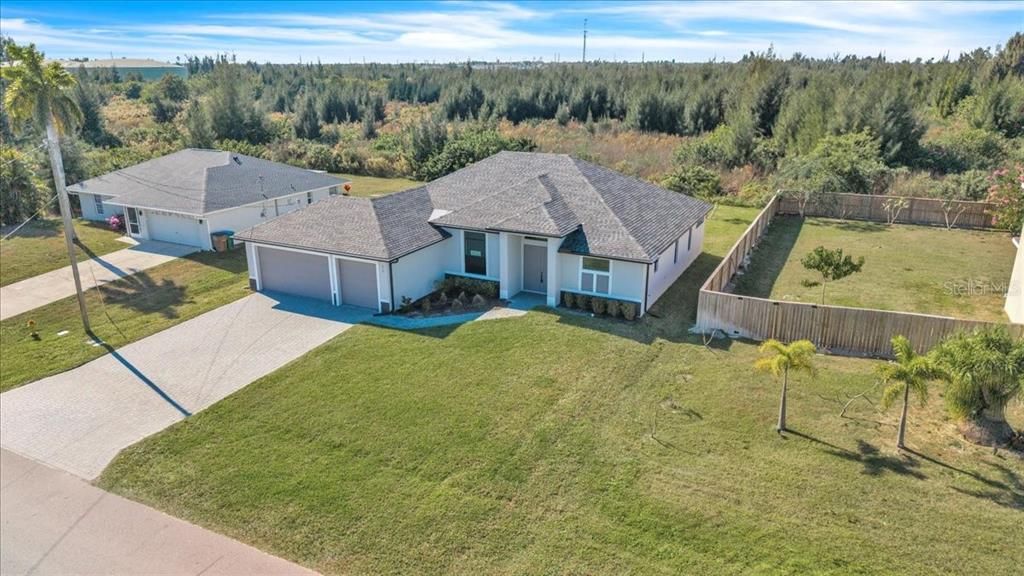 For Sale: $484,900 (3 beds, 2 baths, 2089 Square Feet)