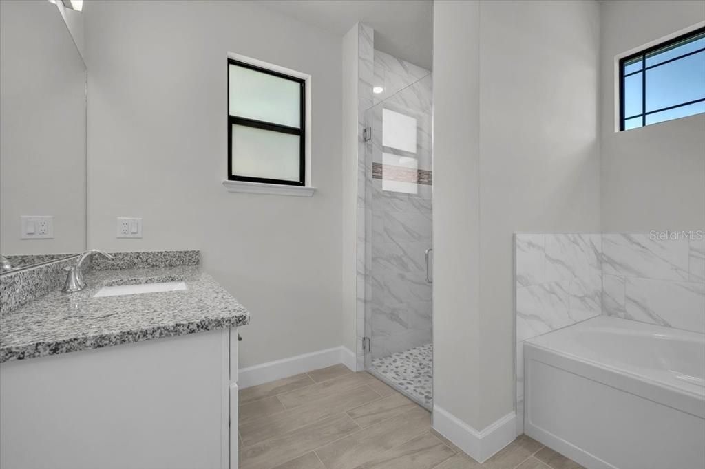 For Sale: $484,900 (3 beds, 2 baths, 2089 Square Feet)