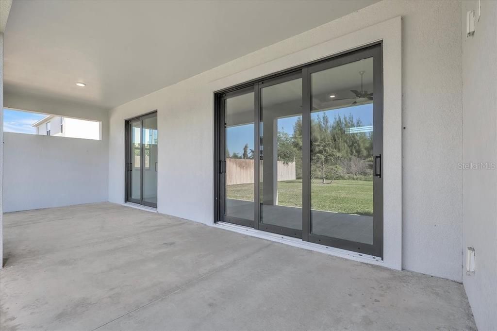 For Sale: $484,900 (3 beds, 2 baths, 2089 Square Feet)