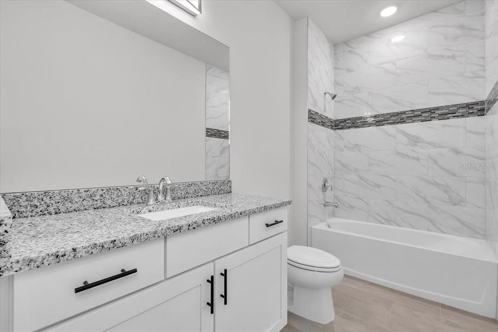 For Sale: $484,900 (3 beds, 2 baths, 2089 Square Feet)