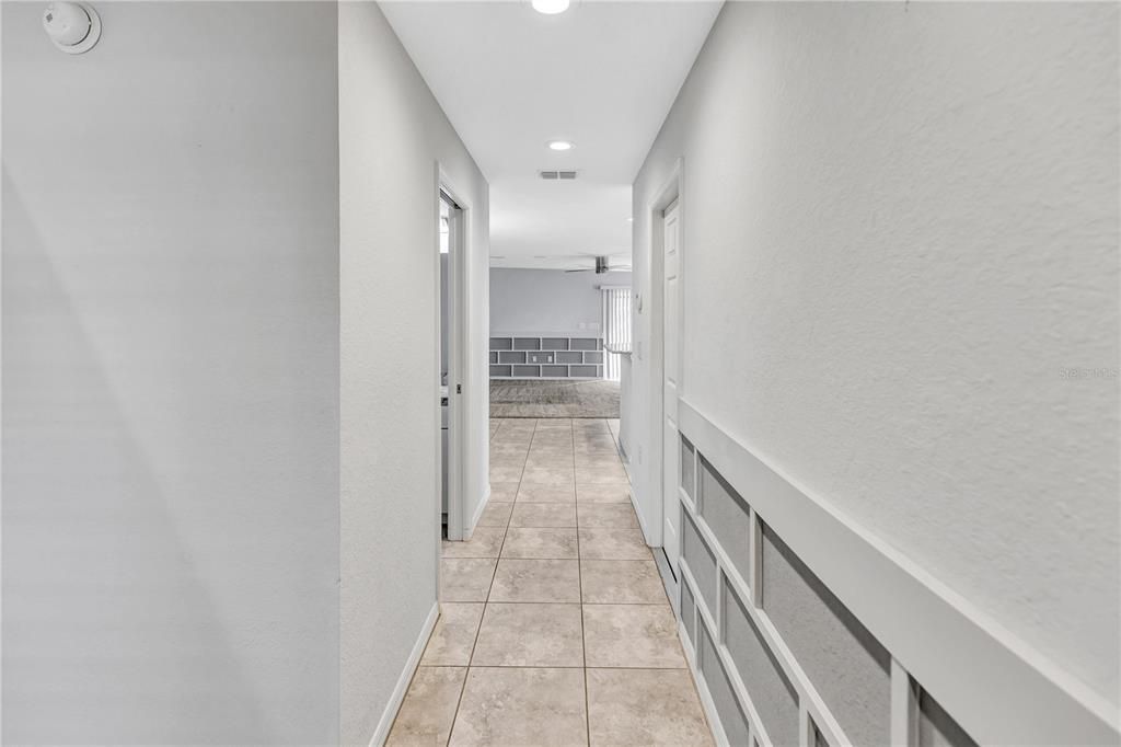 待售: $275,000 (3 贝兹, 2 浴室, 1801 平方英尺)