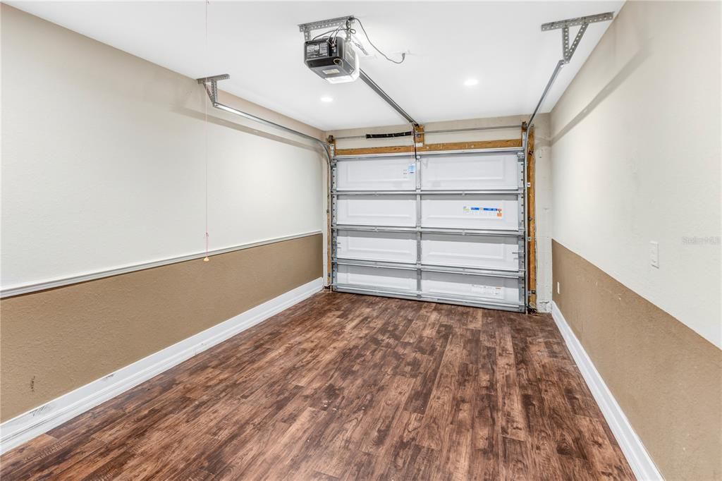 待售: $275,000 (3 贝兹, 2 浴室, 1801 平方英尺)