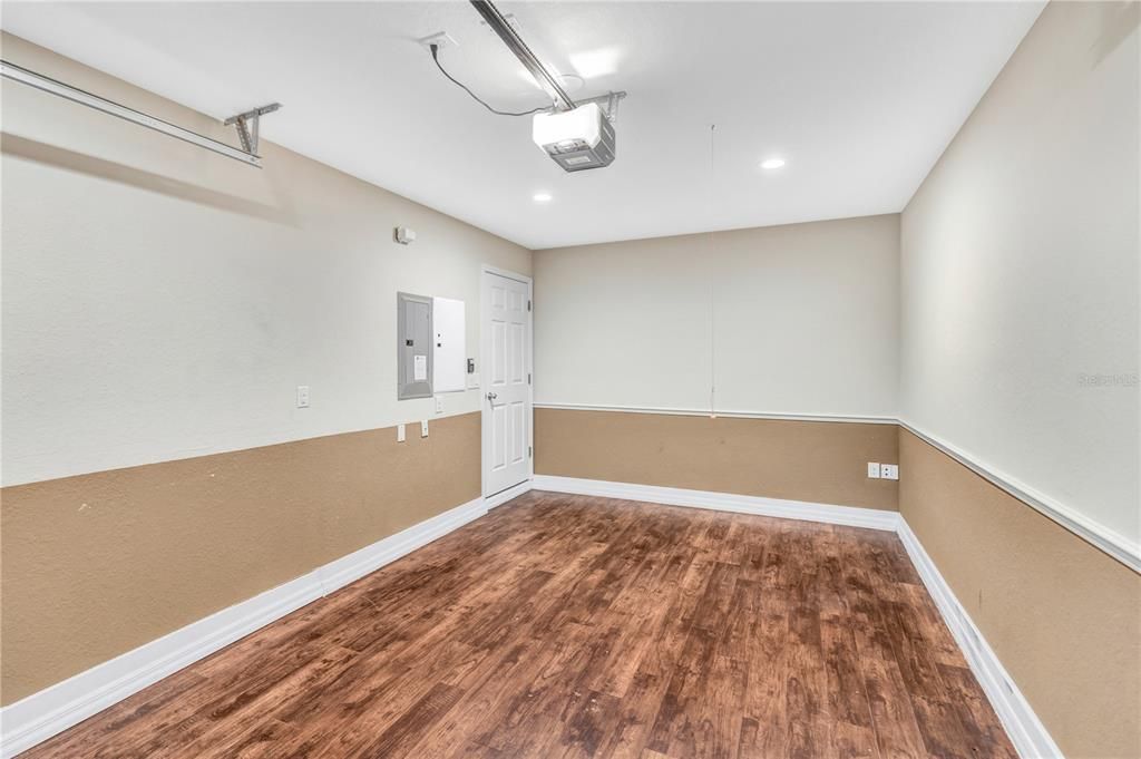 待售: $275,000 (3 贝兹, 2 浴室, 1801 平方英尺)