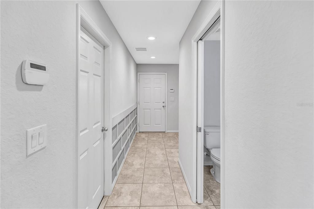 待售: $275,000 (3 贝兹, 2 浴室, 1801 平方英尺)